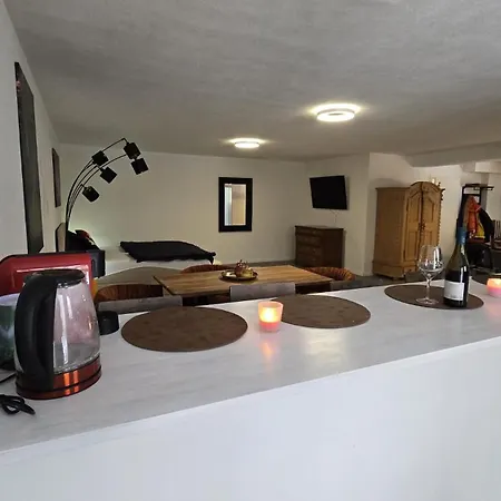 Black Forest Loft Koenigsfeld *